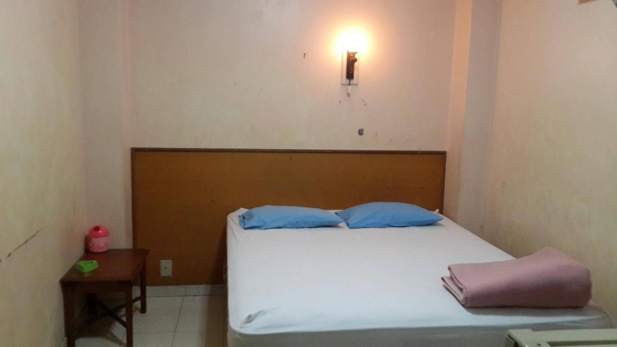 Hotel Pinangsia จาการ์ตา ภายนอก รูปภาพ