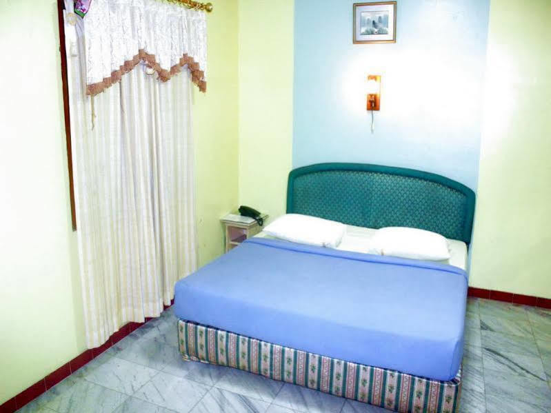 Hotel Pinangsia จาการ์ตา ภายนอก รูปภาพ
